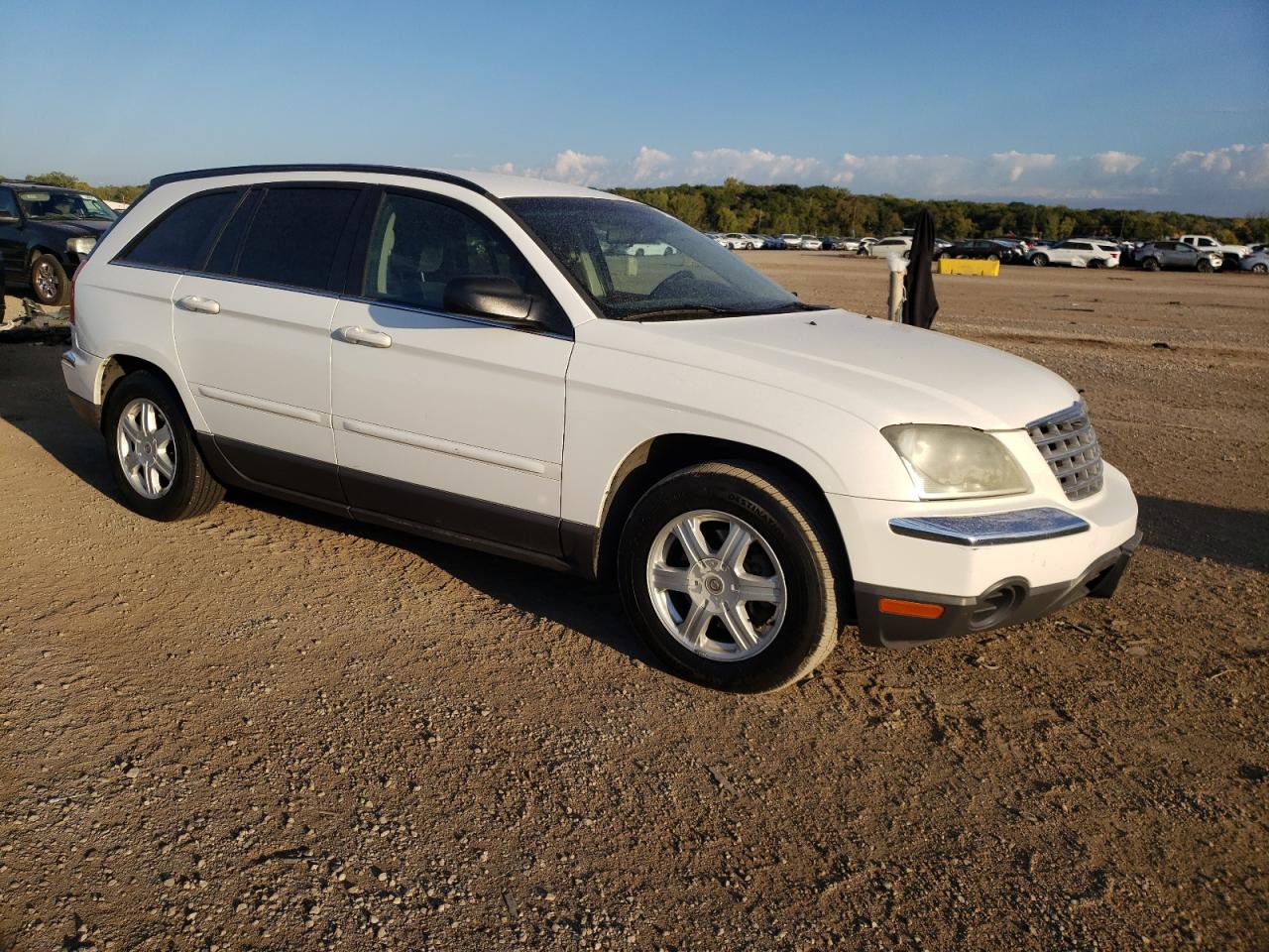 2C4GM68414R510897 2004 Chrysler Pacifica