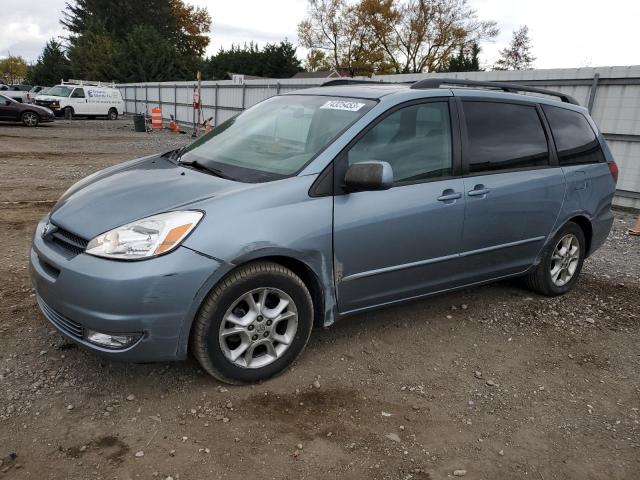 Toyota Sienna 2005 3 3