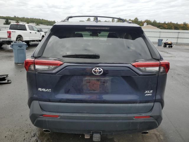 2T3A1RFV4MW151692 | 2021 Toyota rav4 xle premium