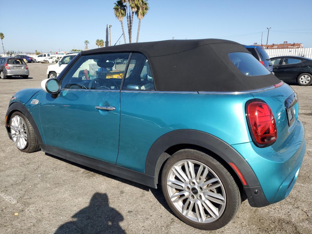 WMWWJ5C05M3M18636 MINI Cooper S 2