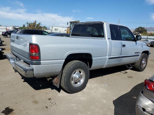 3B7KC23Z8YG152640 2000 Dodge Ram 2500