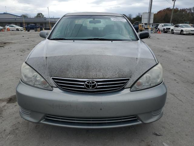 2005 Toyota Camry - Image 5