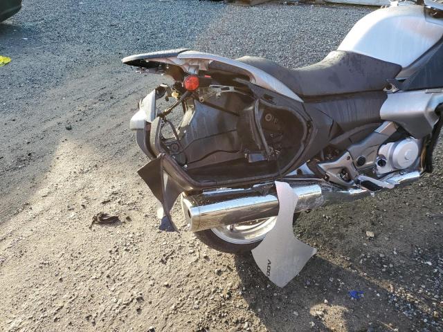 2010 HONDA NT700 V - VTMRC522XAE001048
