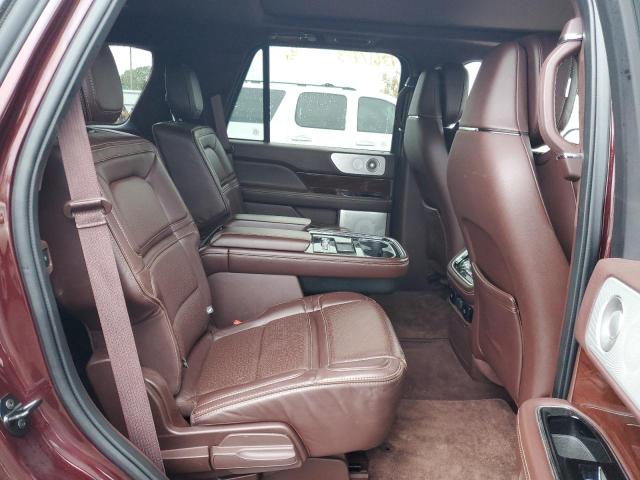 5LMJJ2TT1KEL16587 Lincoln Navigator  11