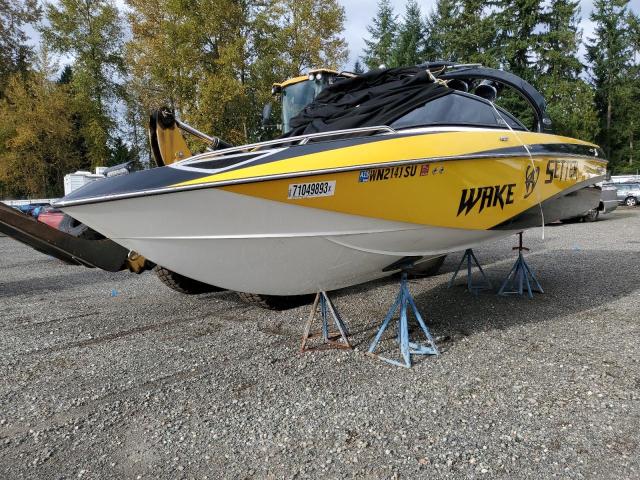 MB2W4879L506 Auction: COPART Lot: 71049893 Location: WA - NORTH SEATTLE MB2W4879L506 OTHR WAKESETTER 2006 TWO TONE Photo 2