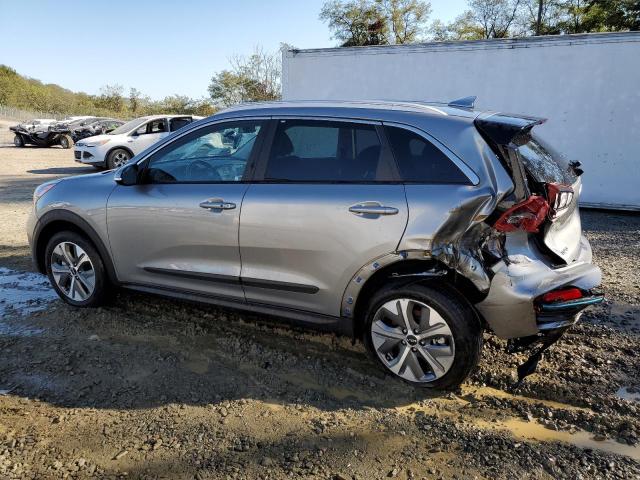 KNDCC3LG6N5159808 Kia Niro S  2