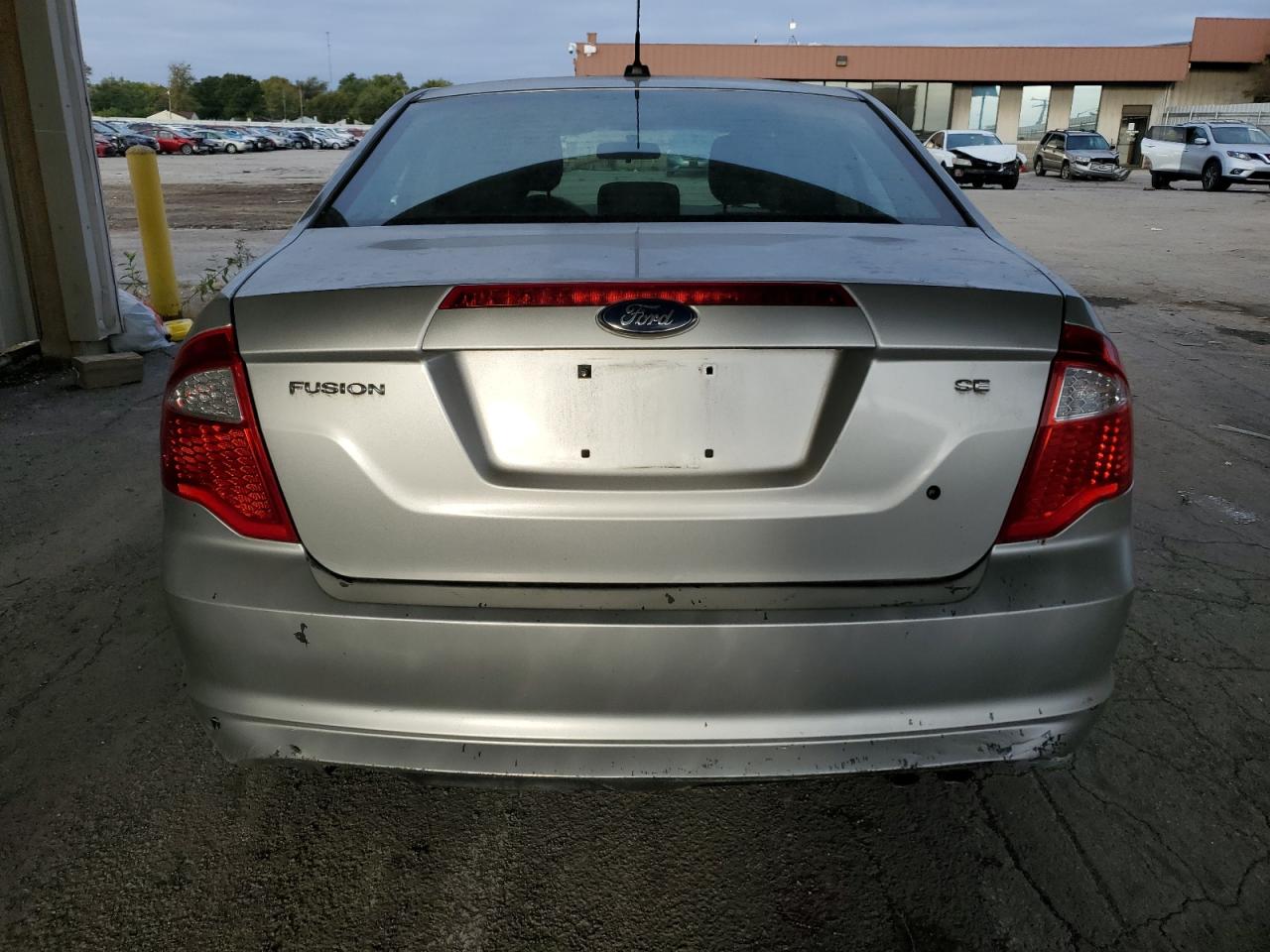 3FAHP0HA0BR282676 2011 Ford Fusion Se