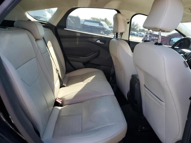 1FADP3N25GL330062 Ford Focus Titanium