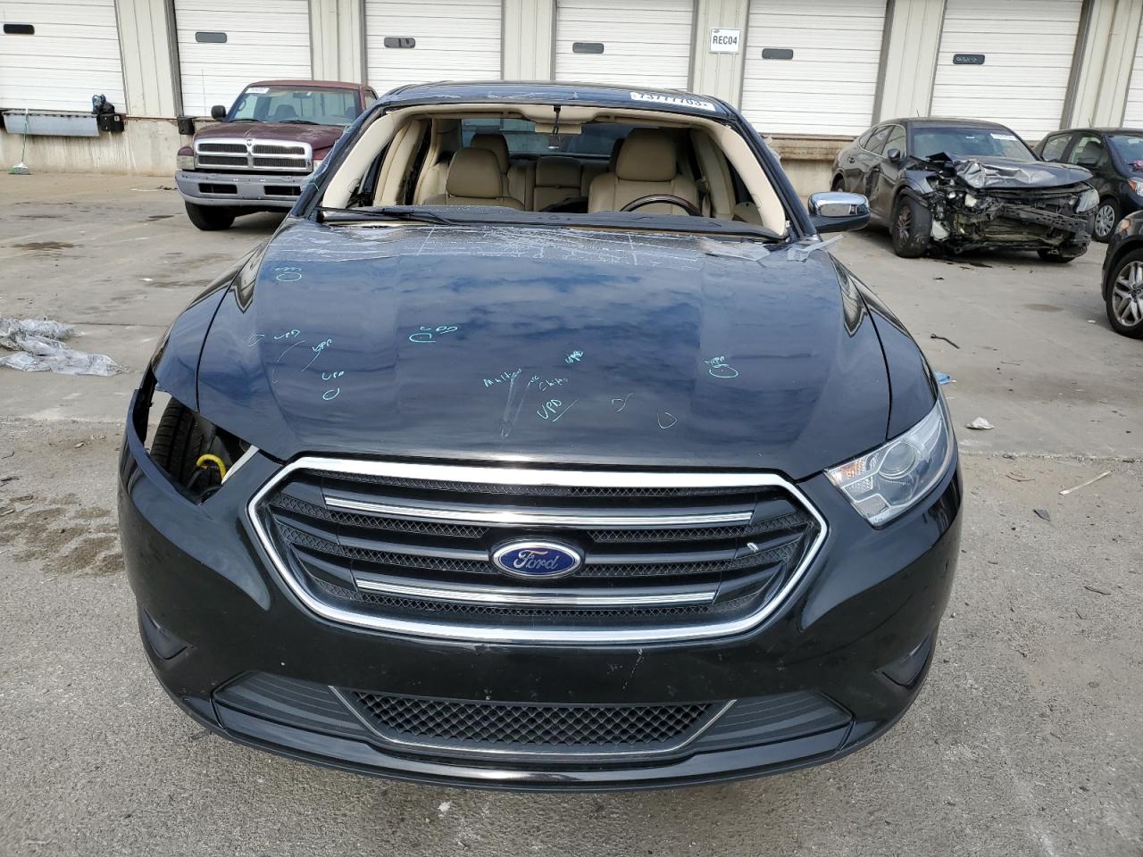 2014 Ford Taurus Limited vin: 1FAHP2F82EG136156