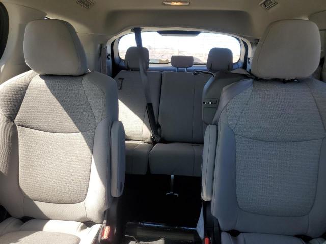 5TDKRKEC7NS134280 Toyota SIENNA LE