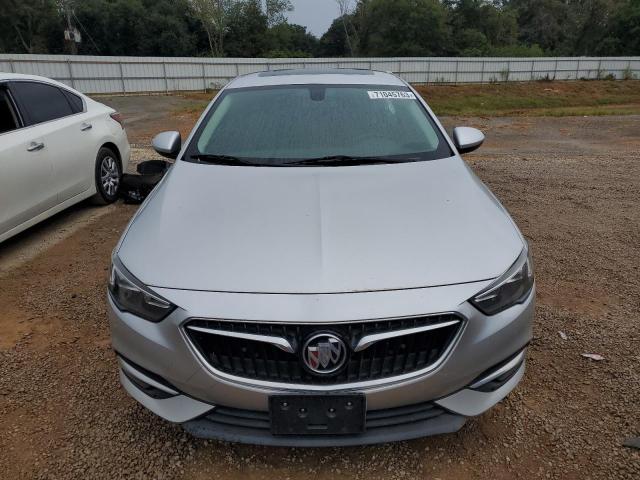2018 BUICK REGAL ESSE W04GP6SX4J1148360