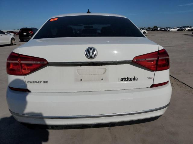  VOLKSWAGEN PASSAT 2016 Білий