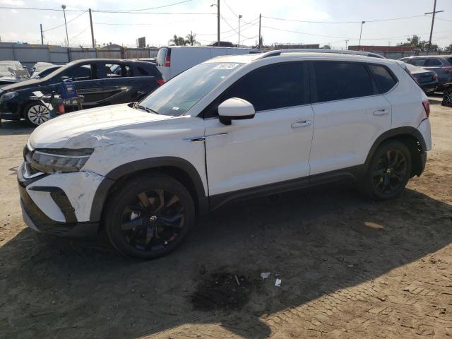 VOLKSWAGEN TAOS SE