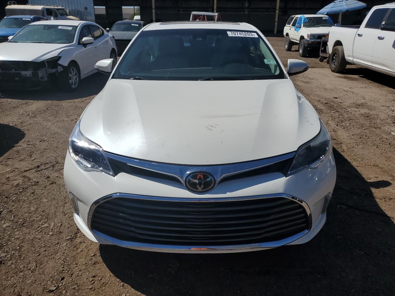 Lot #2162218303 2018 TOYOTA AVALON XLE