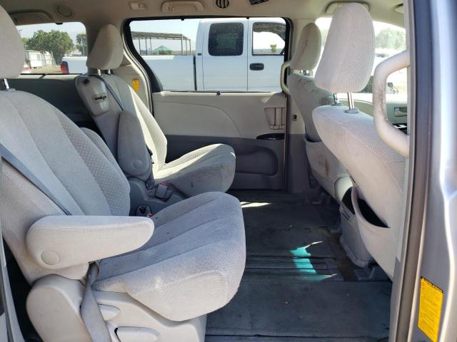 5TDKK3DC0ES504013 Toyota SIENNA LE