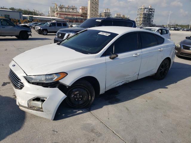 3FA6P0HD4KR127761 Ford Fusion SE