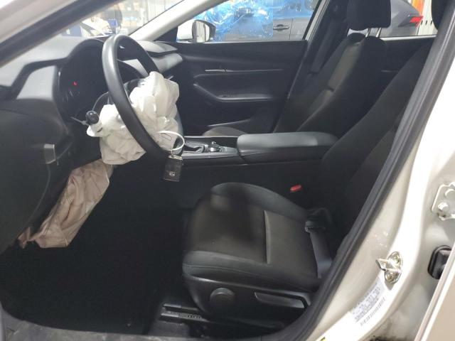 JM1BPAAL5N1507965 Mazda 3  7