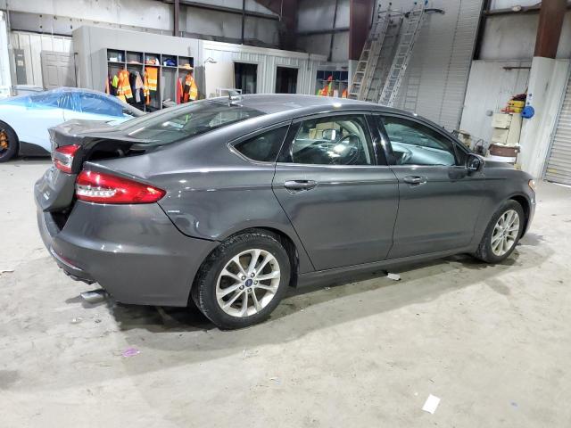 3FA6P0HD9LR109970 Ford Fusion SE 3