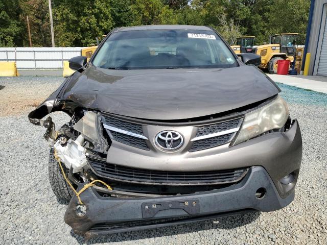 2T3BFREV9FW291473 Toyota RAV4 LE