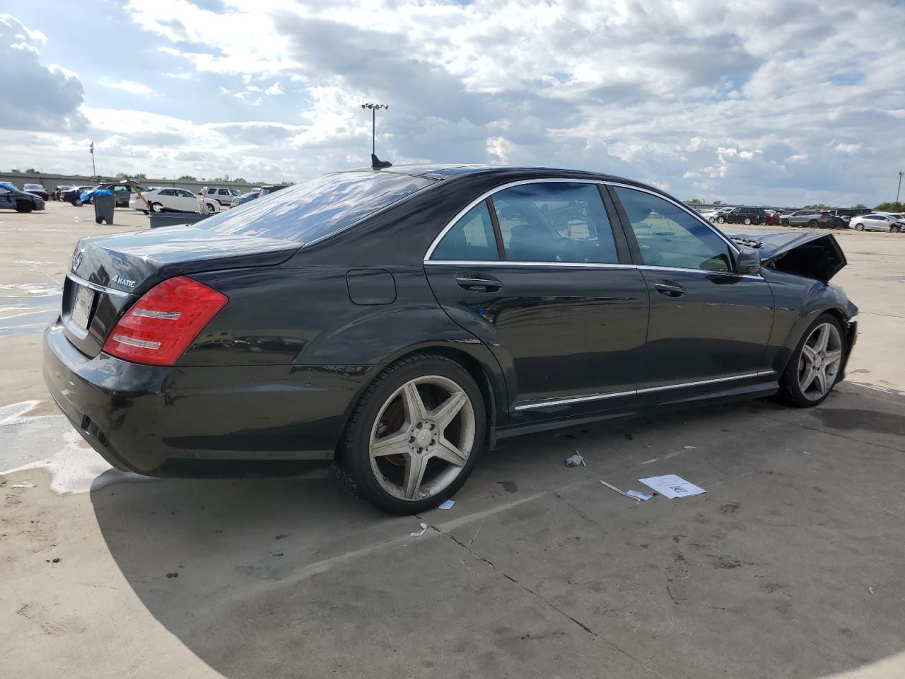 WDDNG8GB4AA357884 2010 Mercedes-Benz S 550 4Matic