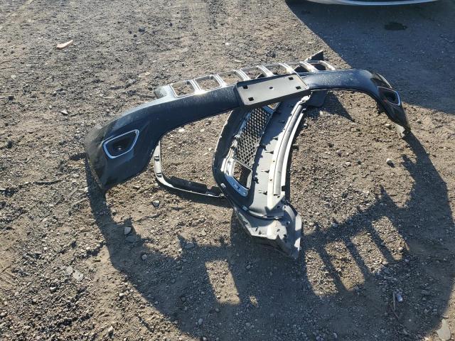 1C4RJFCG0FC653824 Jeep Grand Cherokee Overland
