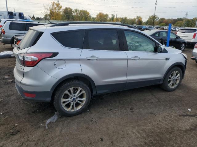 2017 FORD ESCAPE SE - 1FMCU0G96HUA37902