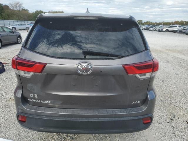 VIN 5TDKZRFH0KS560231 2019 Toyota Highlander, SE no.6