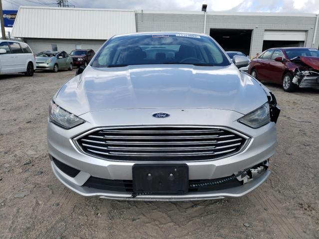 3FA6P0H76JR111909 Ford FUSION SE