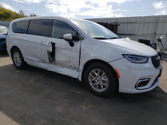 2C4RC1BG5PR591134 2023 CHRYSLER PACIFICA, photo no. 4