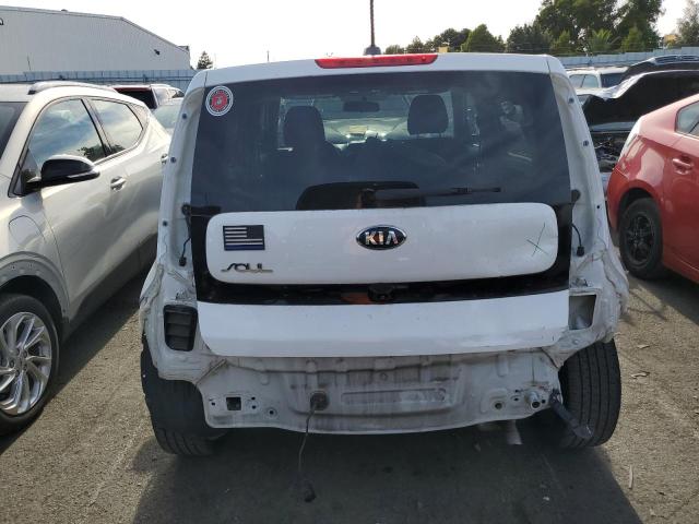 KNDJP3A50J7527928 KIA SOUL +