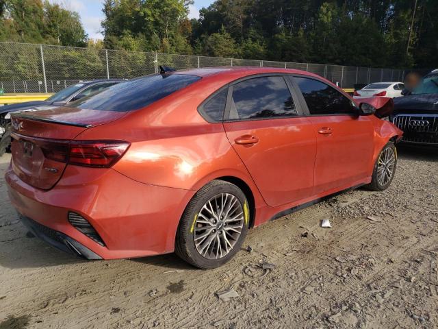 3KPF54AD4NE438572 KIA Forte Gt Line