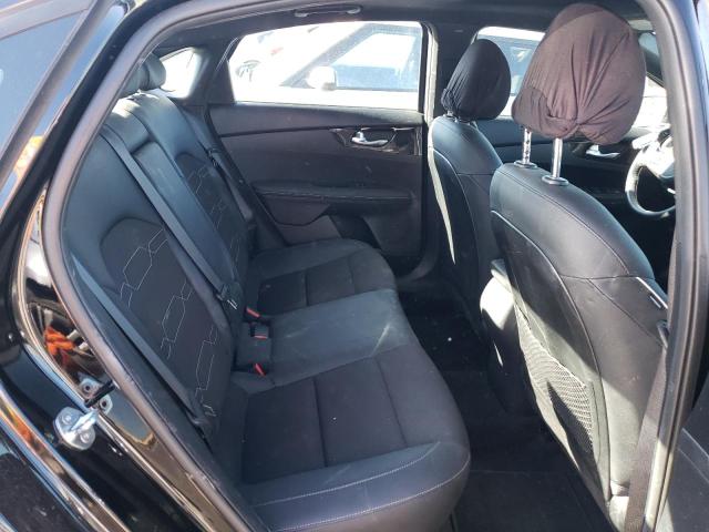 3KPF54AD7NE506492 KIA Forte Gt Line
