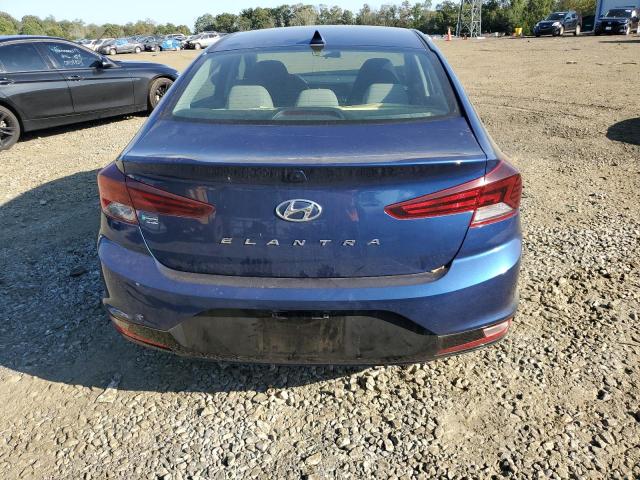  HYUNDAI ELANTRA 2019 Синій