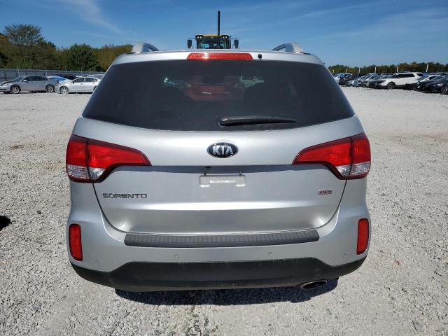 2015 KIA SORENTO LX - 5XYKTDA65FG613048