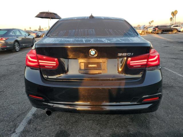 WBA8A9C3XHK864092 BMW 320 I