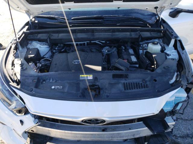 VIN 5TDGZRBH4NS167672 2022 Toyota Highlander, Xle no.11