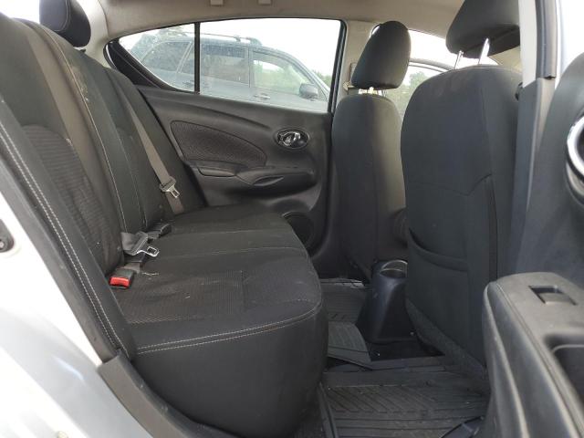 3N1CN7APXJL833749 | 2018 NISSAN VERSA S