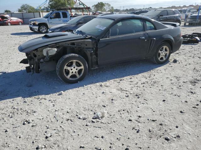 2004 Ford Mustang 