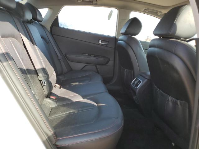 5XXGW4L28JG206152 KIA OPTIMA SX