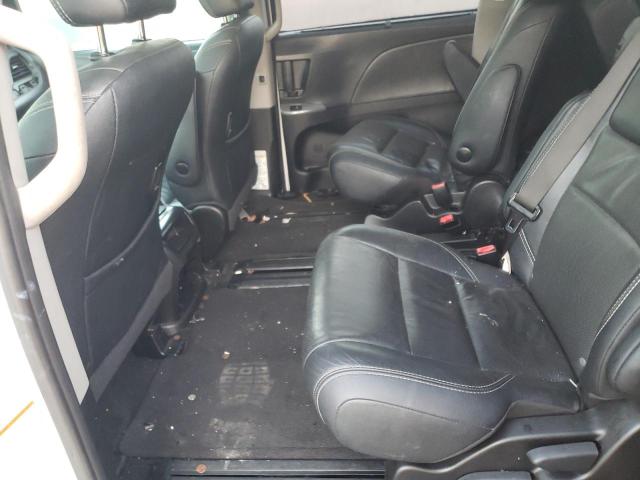 2017 TOYOTA SIENNA SE 5TDXZ3DC5HS787160