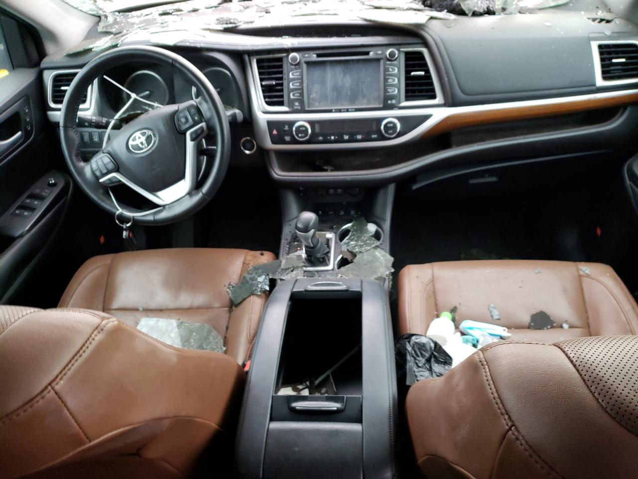 5TDDZRFH1JS898048 2018 Toyota Highlander Limited