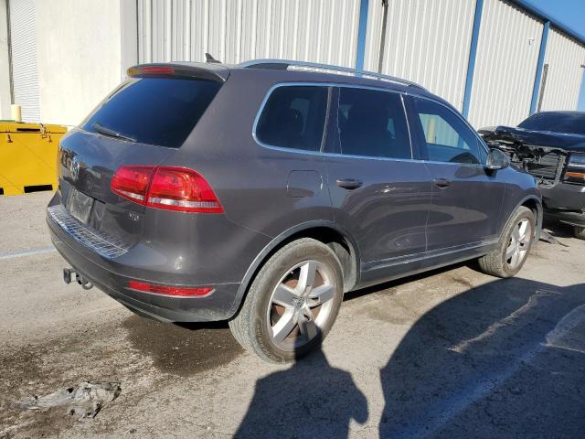 WVGEF9BP0CD006067 2012 VOLKSWAGEN TOUAREG-2