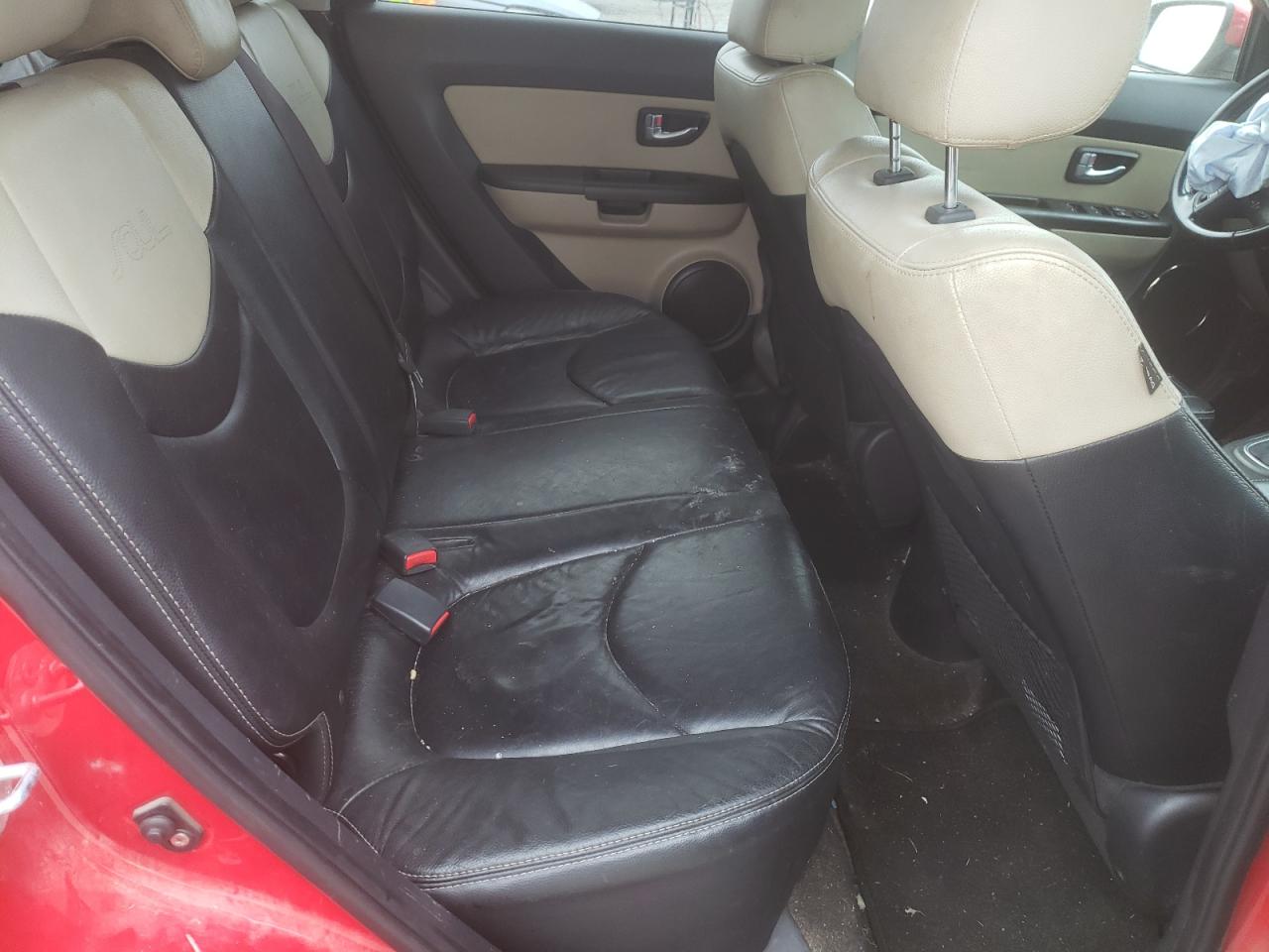 KNDJT2A66D7628894 2013 Kia Soul +