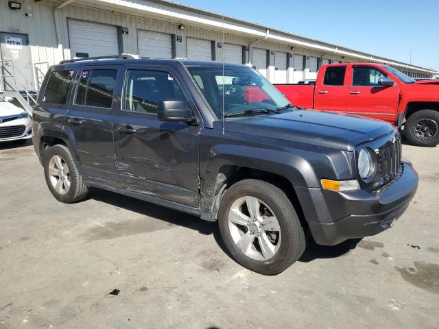 1C4NJPFA3GD649032 Jeep Patriot Latitude