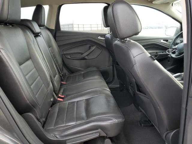 1FMCU0JX3GUB72888 Ford Escape Titanium