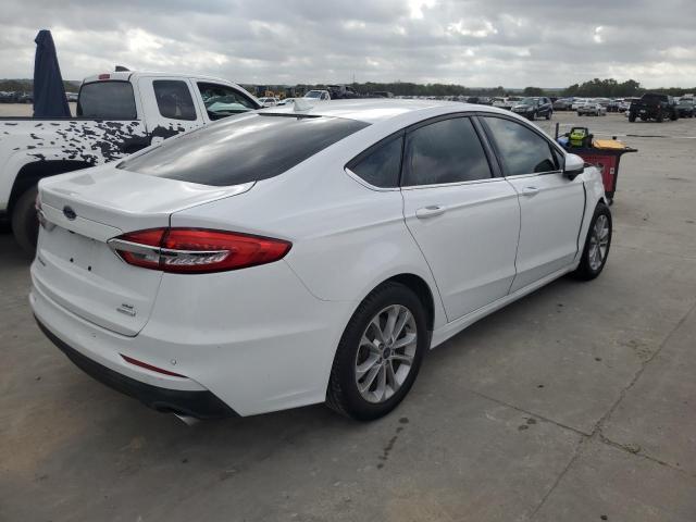 3FA6P0HDXLR187965 Ford Fusion SE 3