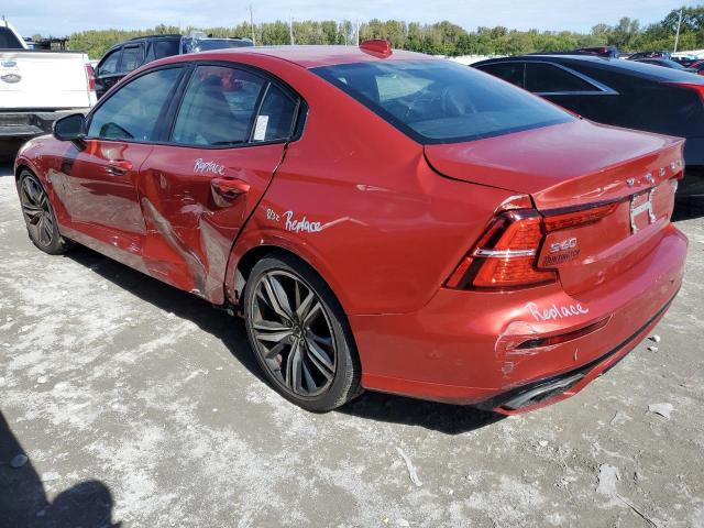 7JRA22TM2KG000957 Volvo S60 T6 R-D 2