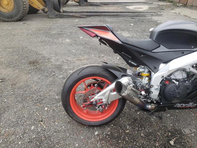 2018 APRILIA RSV4 ZD4KEU001JS001668