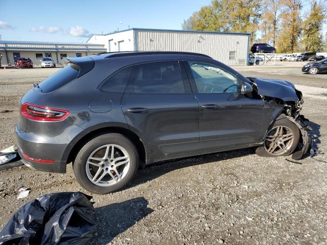 VIN WP1AA2A54HLB04202 2017 Porsche Macan no.3