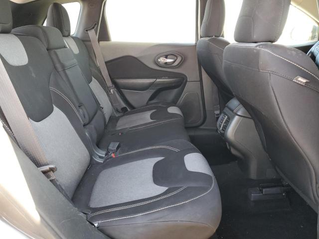 1C4PJLCB1EW222111 Jeep Cherokee Latitude